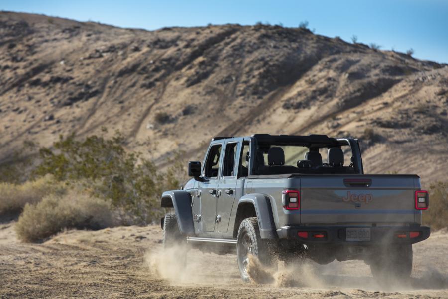  Jeep Gladiator Mojave (JT) 2020 года  (NA) (фото 31 из 58)